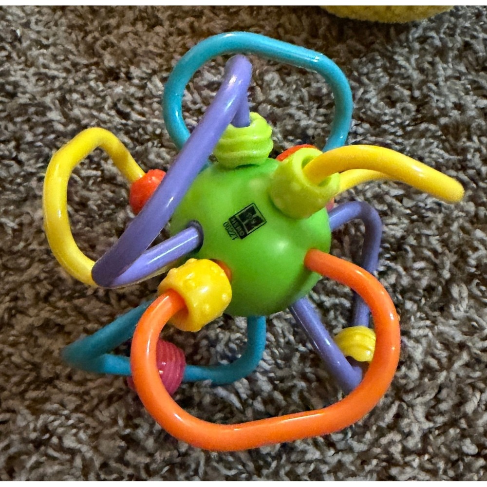 Manhattan Toy Co-Honeycomb Teething Toy Baby Teether Rattle
